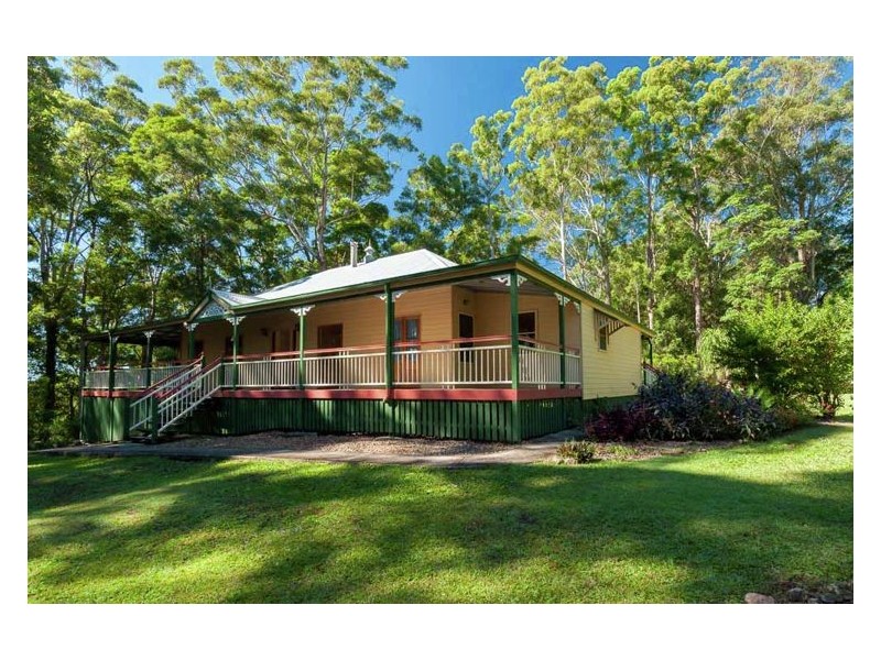 1 Elaine Close, Kureelpa QLD 4560