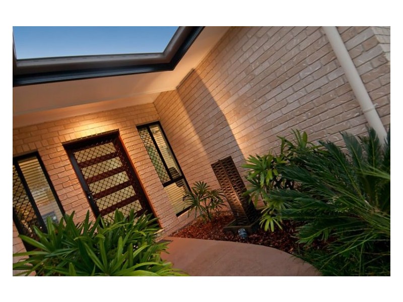 37 Yellow Cedar Place, Palmwoods QLD 4555