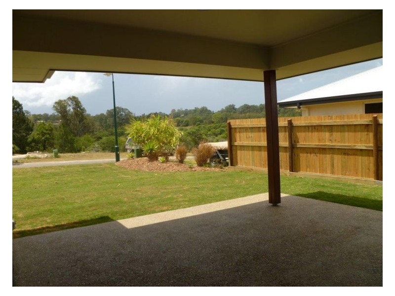 4 Grimes Terrace, Burnside QLD 4560