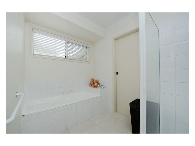 137 Coes Creek Road, Coes Creek QLD 4560