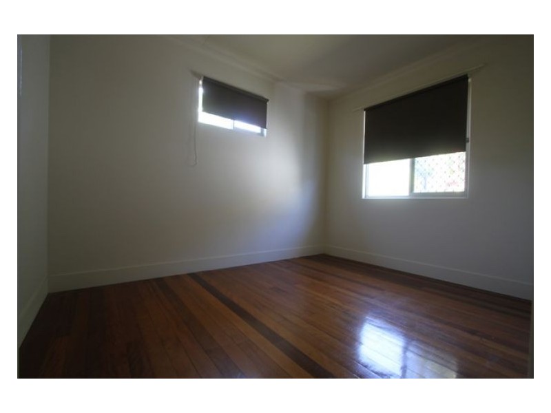 18 Girraween Drive, Nambour QLD 4560