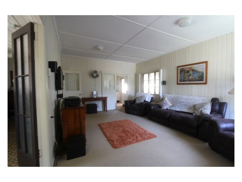 112 Coes Creek Road, Burnside QLD 4560