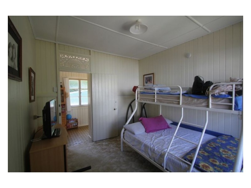 112 Coes Creek Road, Burnside QLD 4560