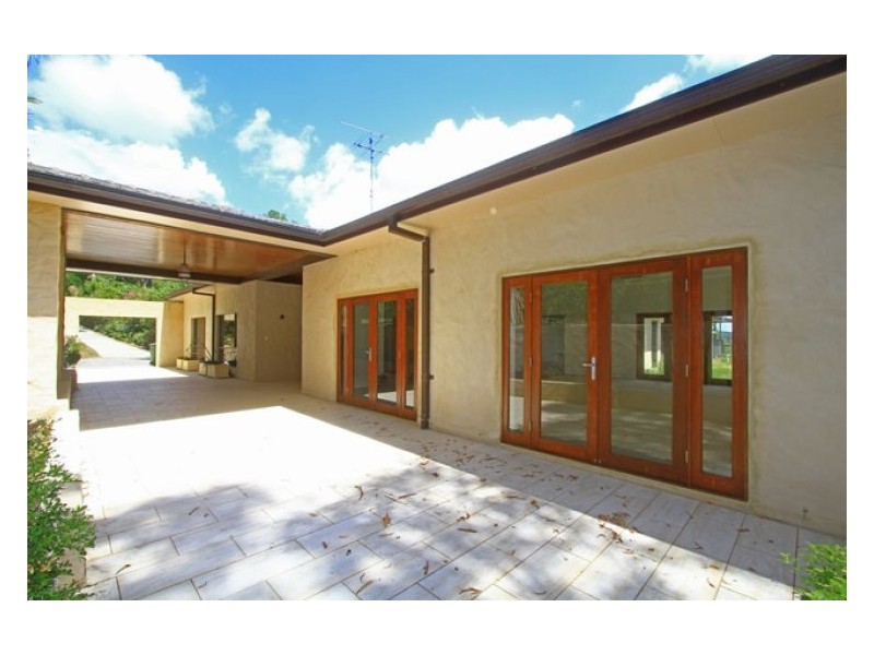 205 Upper Rosemount Road, Rosemount QLD 4560