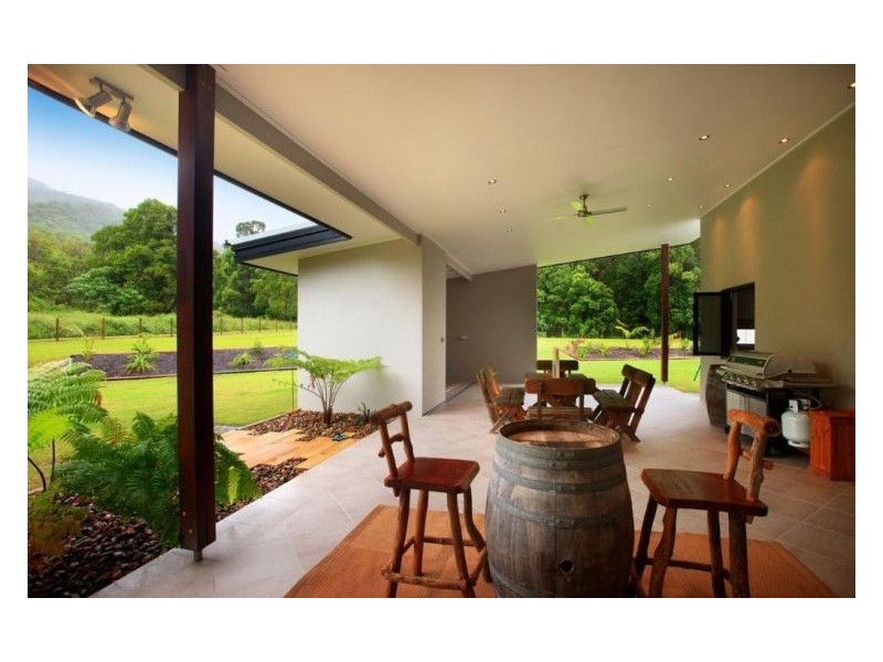 36-40 Golden Valley Place, Valdora QLD 4561