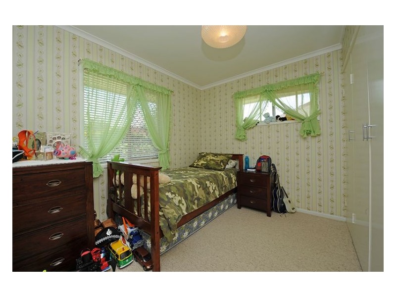 15 Murray Crescent, Nambour QLD 4560