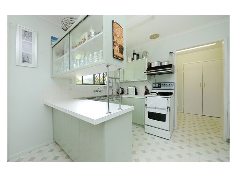 15 Murray Crescent, Nambour QLD 4560