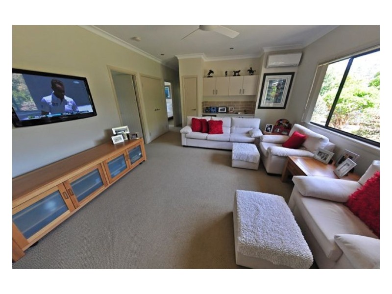 15 Upper Rosemount Road, Rosemount QLD 4560