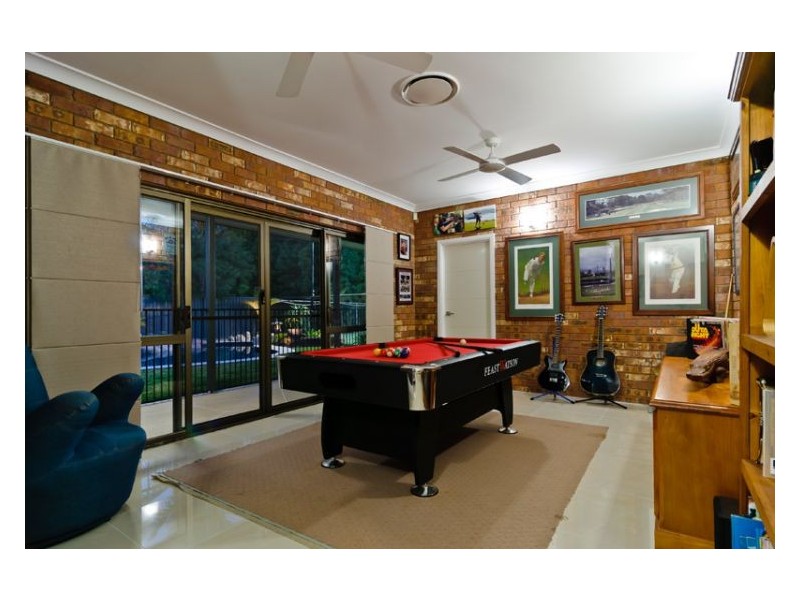 16 Chiltern Court, Coes Creek QLD 4560