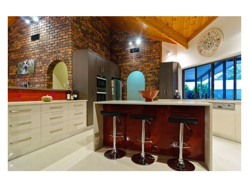 16 Chiltern Court, Coes Creek QLD 4560