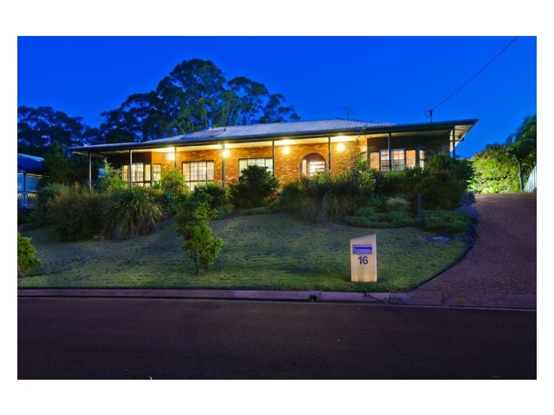 16 Chiltern Court, Coes Creek QLD 4560