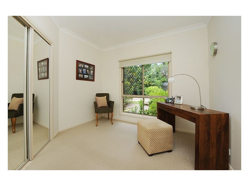 5 Paradise Place, Nambour QLD 4560