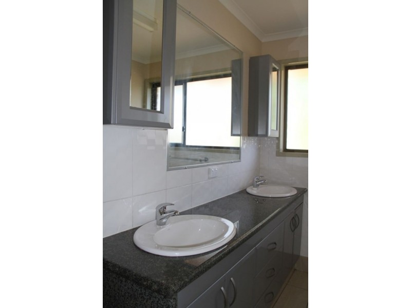 3 Cypress Street, Kuluin QLD 4558