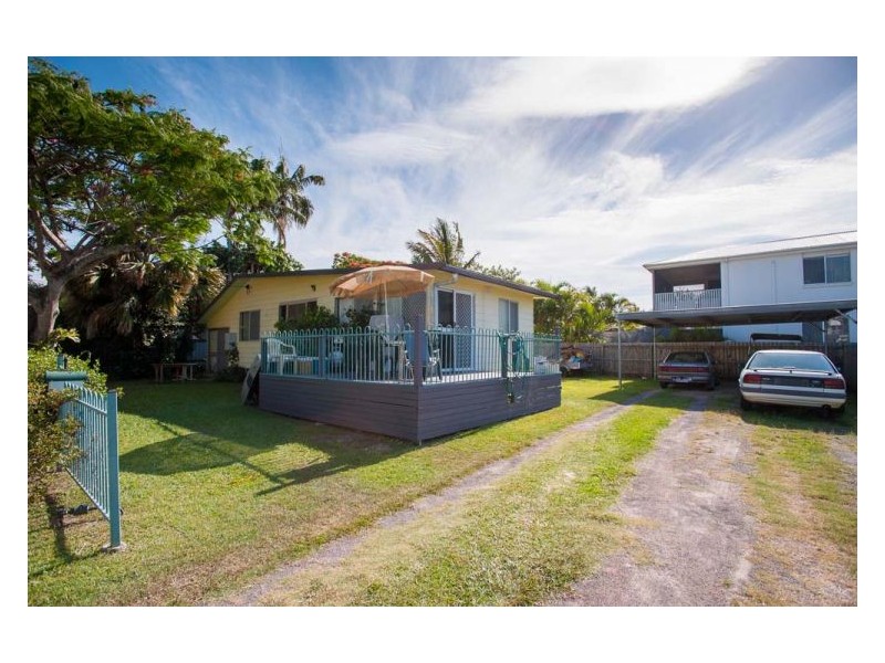 2 Yinni Street, Maroochydore QLD 4558