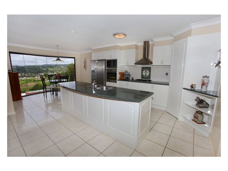 17 Albatross Avenue, Nambour QLD 4560