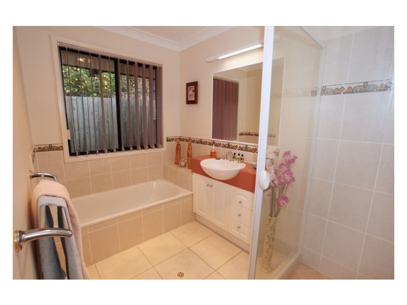 17 Albatross Avenue, Nambour QLD 4560