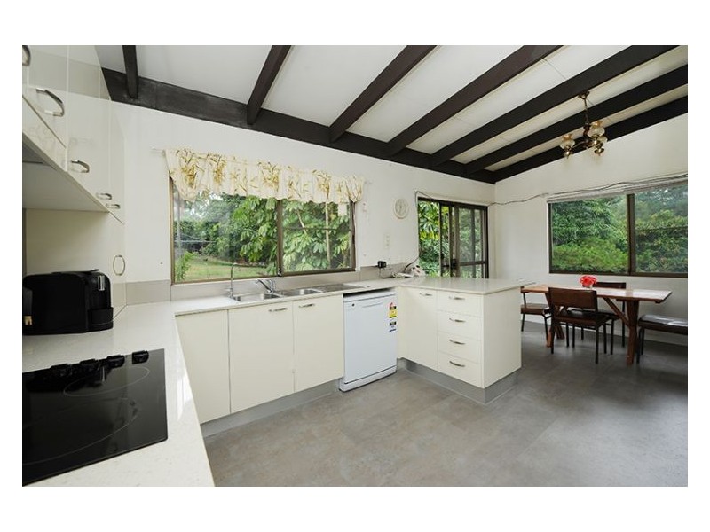 165 Blackall Range Road, Woombye QLD 4559