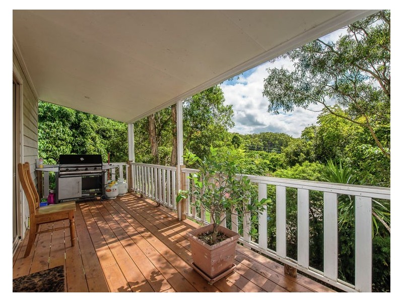 8 Bailey Street, Nambour QLD 4560