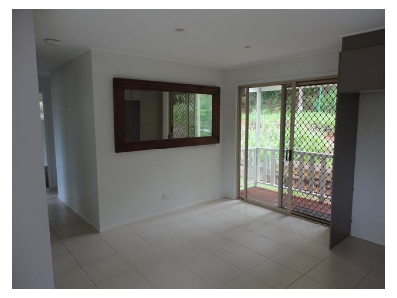8 Bailey Street, Nambour QLD 4560