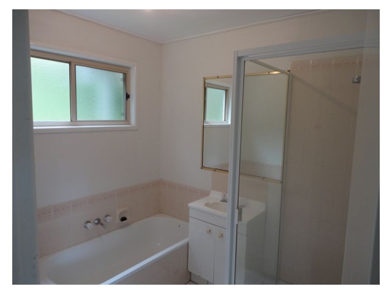 8 Bailey Street, Nambour QLD 4560