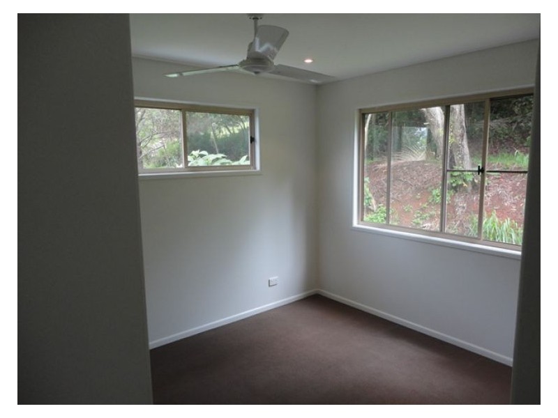8 Bailey Street, Nambour QLD 4560