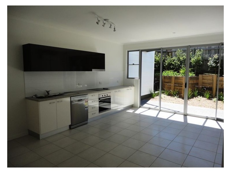 10/21-23 Webster Road, Nambour QLD 4560