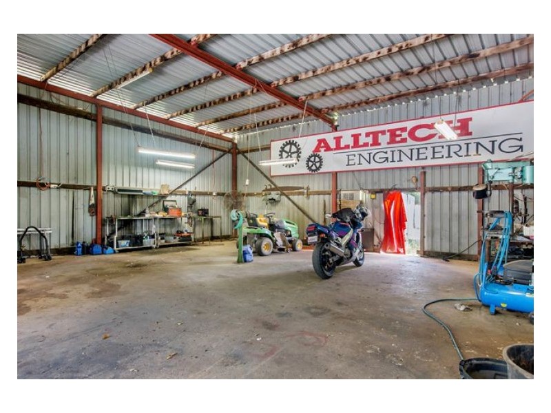 130 Sheahans Road, Yandina QLD 4561