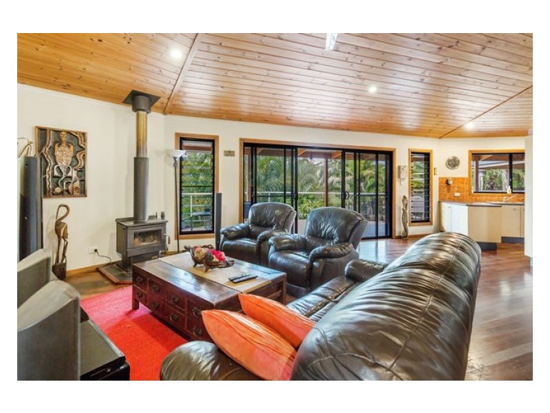 130 Sheahans Road, Yandina QLD 4561