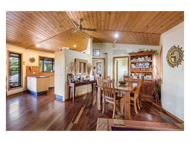 130 Sheahans Road, Yandina QLD 4561