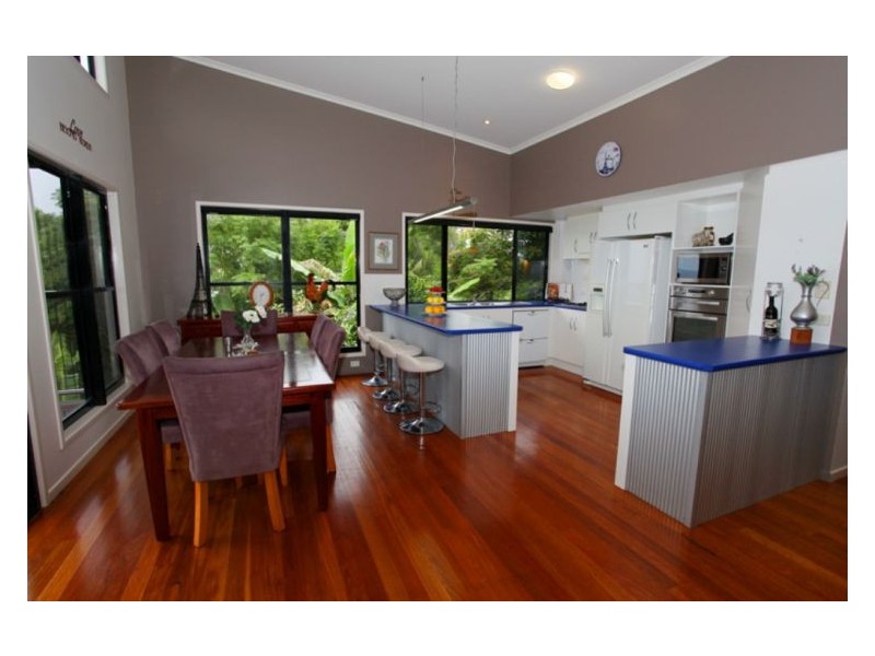 263-265 Kureelpa Falls Road, Kureelpa QLD 4560
