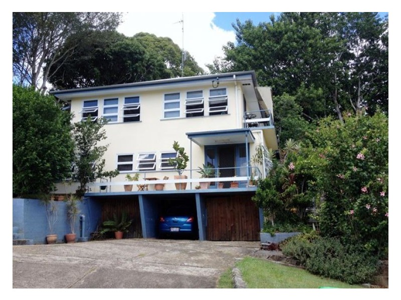 16 Mayfield Street, Nambour QLD 4560