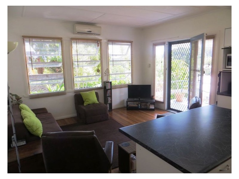 16 Mayfield Street, Nambour QLD 4560