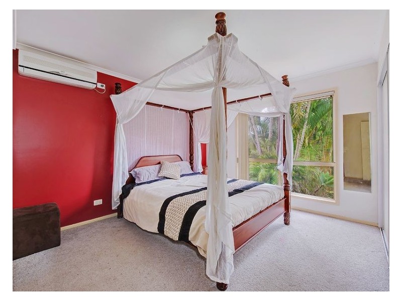 1 Mountain Breeze Court, Coes Creek QLD 4560