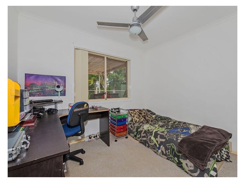1 Mountain Breeze Court, Coes Creek QLD 4560