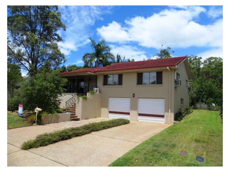 32 Highview Avenue, Nambour QLD 4560