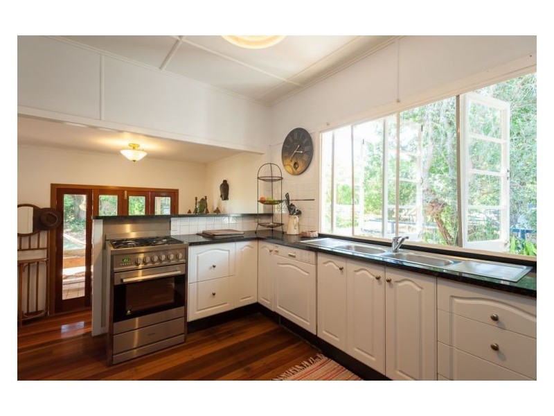 82 Schubert Road, Woombye QLD 4559