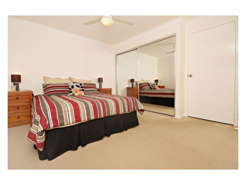 2/87-89 Duporth Avenue, Maroochydore QLD 4558