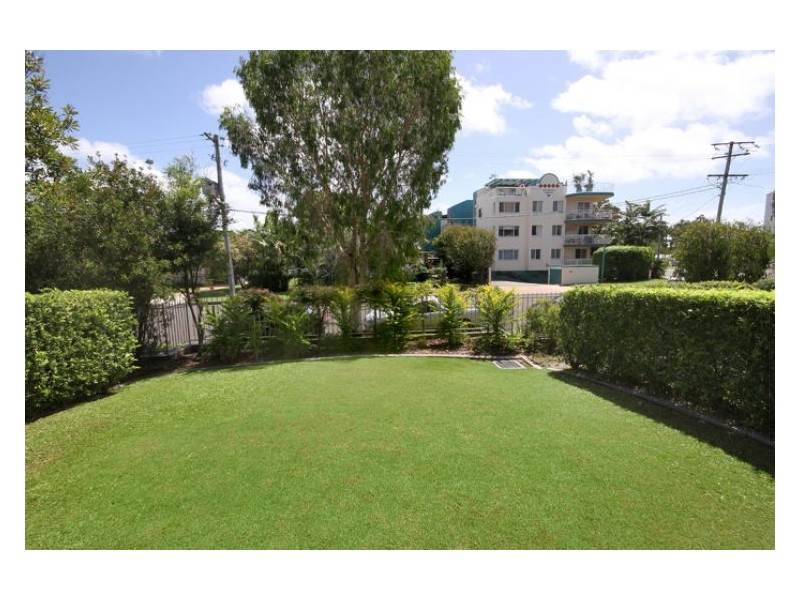 2/87-89 Duporth Avenue, Maroochydore QLD 4558