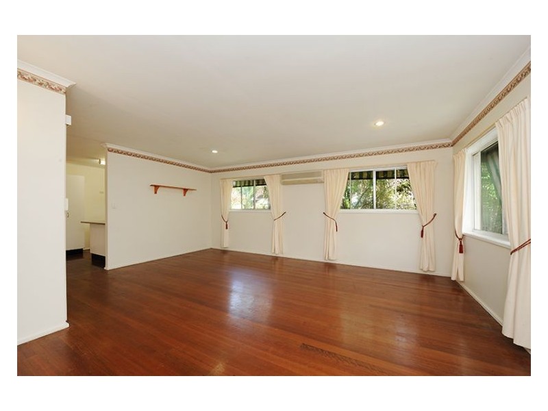 24 Murray Crescent, Nambour QLD 4560