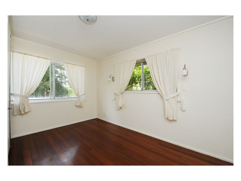 24 Murray Crescent, Nambour QLD 4560