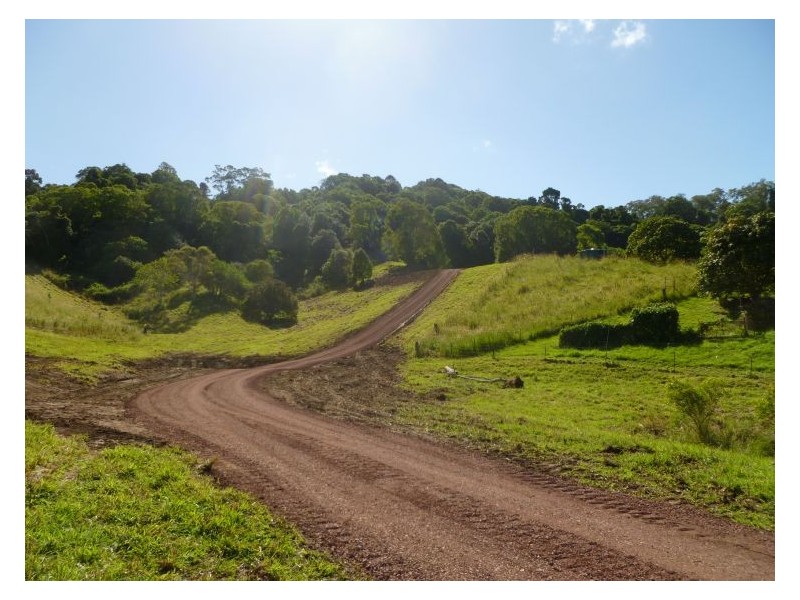 68 Welks Ridge Road, Towen Mountain QLD 4560
