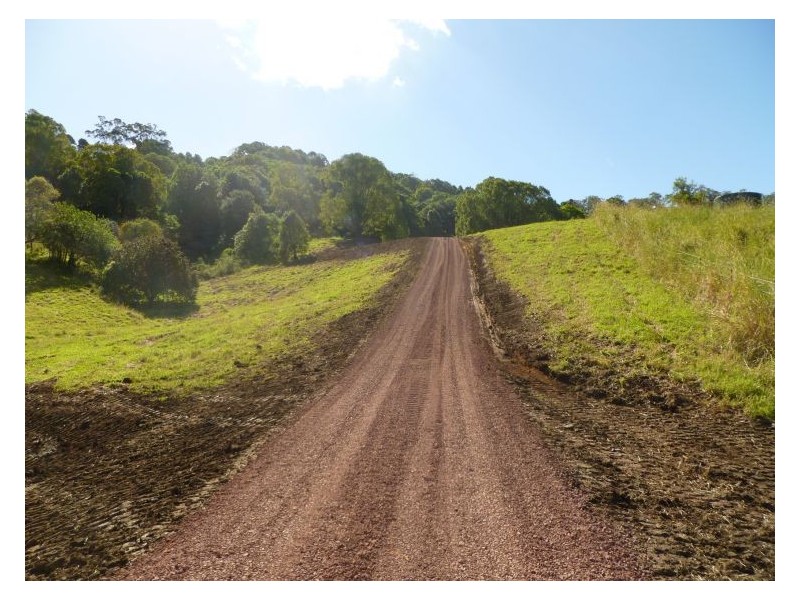 68 Welks Ridge Road, Towen Mountain QLD 4560