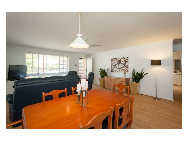 2/152 Broadwater Avenue, Maroochydore QLD 4558