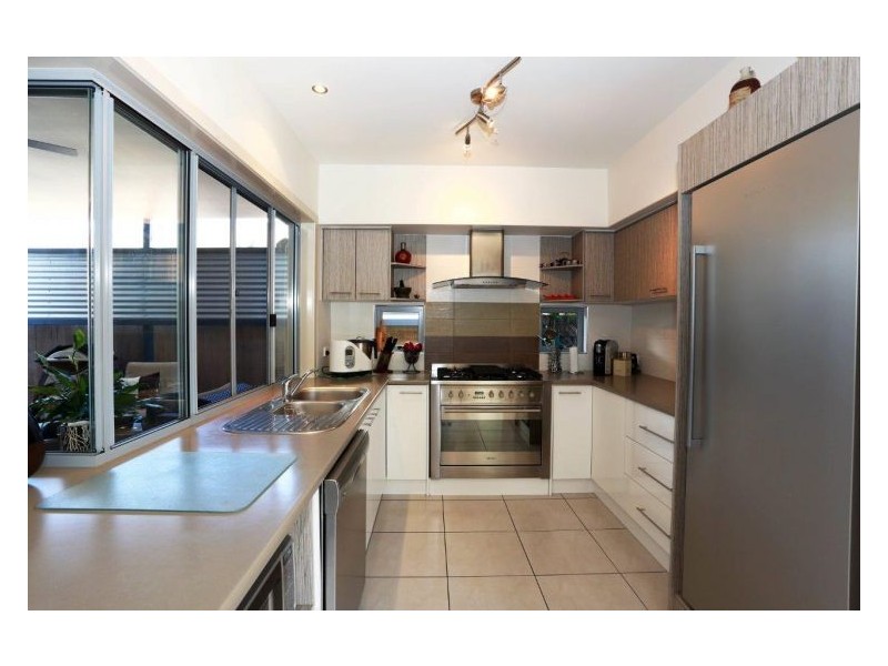 68 Buderim Pines Drive, Buderim QLD 4556