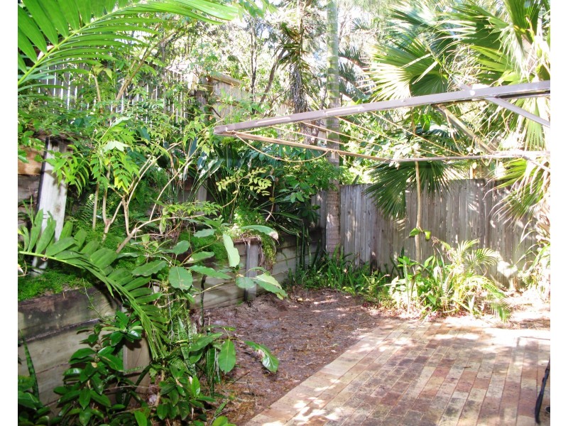 2/20 Grant Street, Noosa Heads QLD 4567