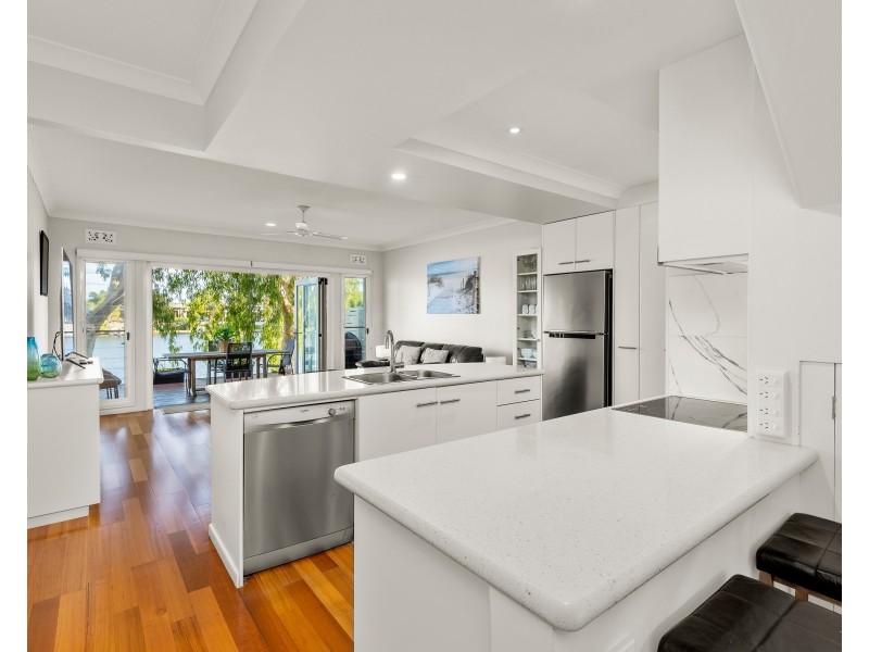 21/67 Gibson Road, Noosaville QLD 4566