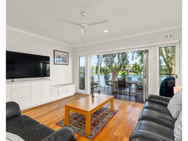 21/67 Gibson Road, Noosaville QLD 4566