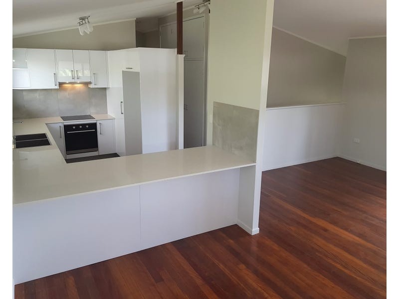 4 Brolga Lane, Noosa Heads QLD 4567