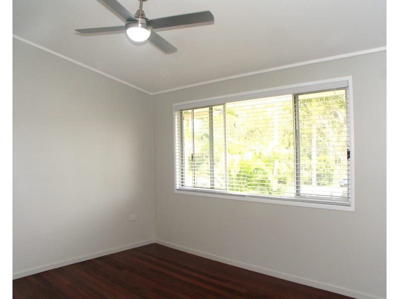 4 Brolga Lane, Noosa Heads QLD 4567