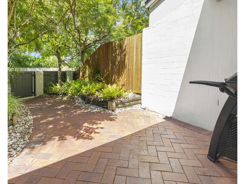 7/2 Dolphin Crescent, Noosaville QLD 4566